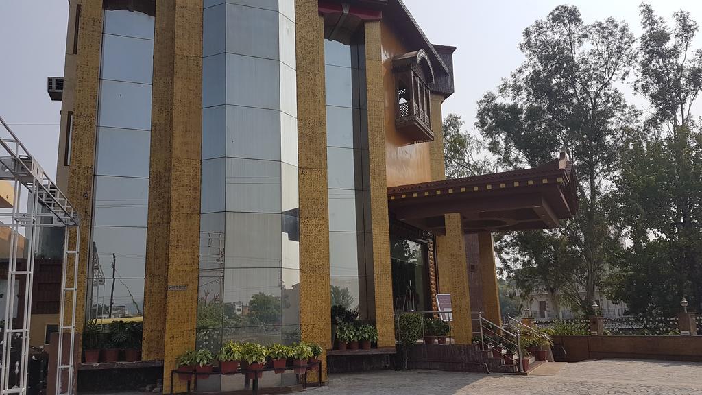 Hotel Ganges Rivera Haridwār Exterior foto
